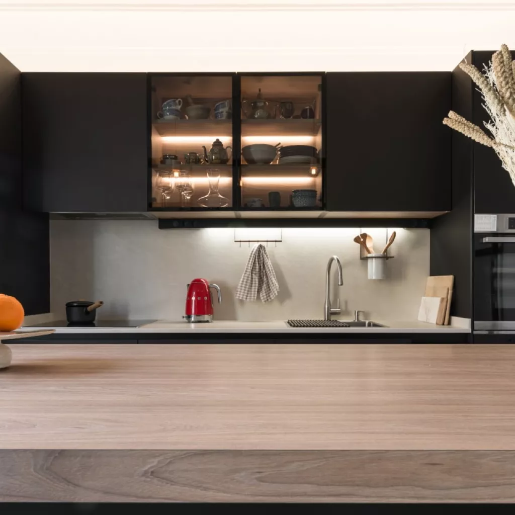 Vitrina cocina Santos negra